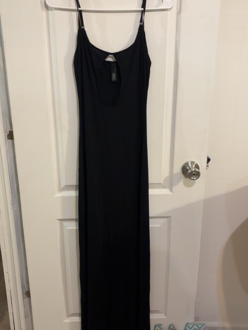 Skims Black Maxi dress with keyhole cut out in front size Small